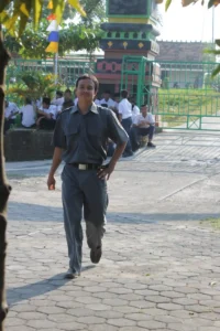 Gambar ini memiliki atribut alt yang kosong; nama berkasnya adalah IMG_2098-200x300.webp